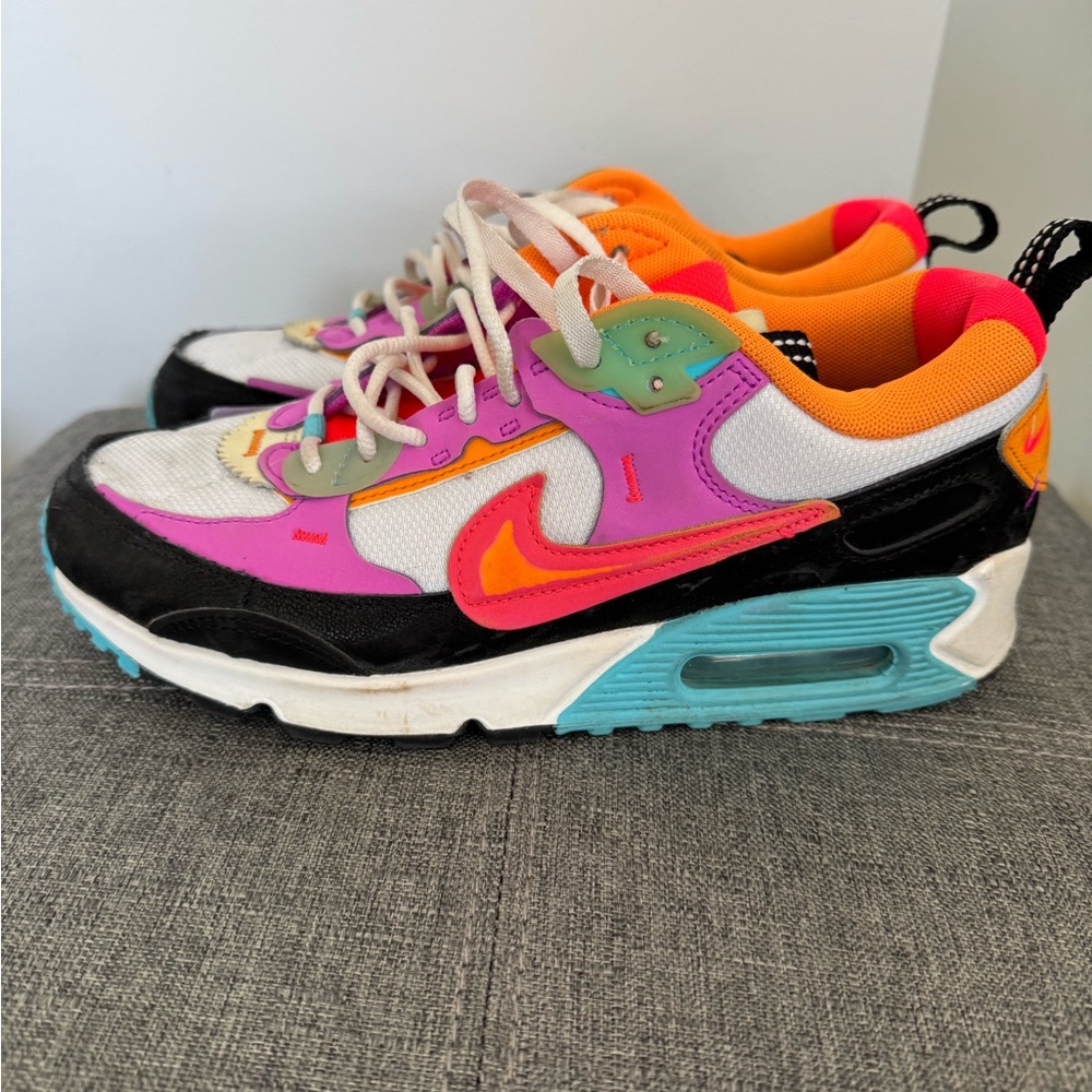 Nike Air Max Women’s Sneakers